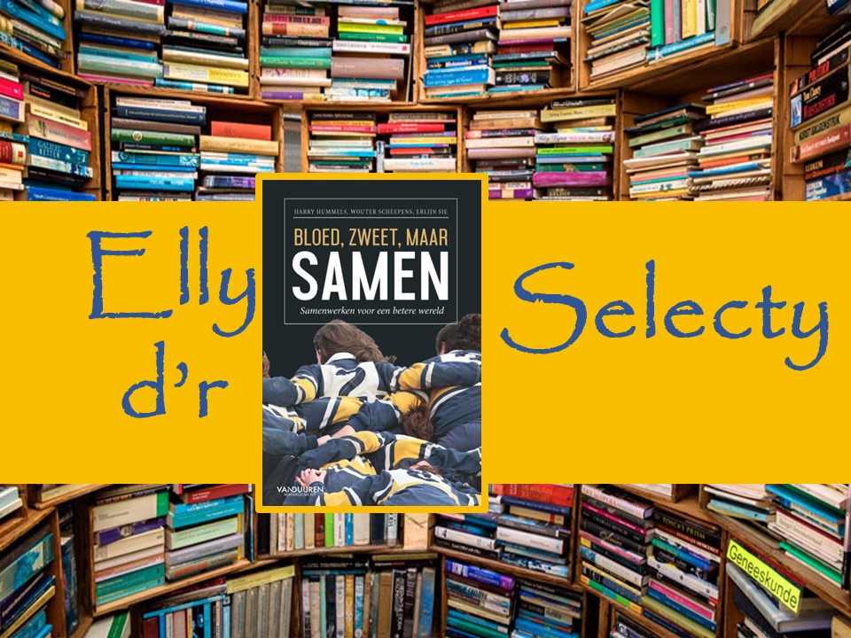 Cover van Bloed zweet maar samen temidden van kratten vol boeken